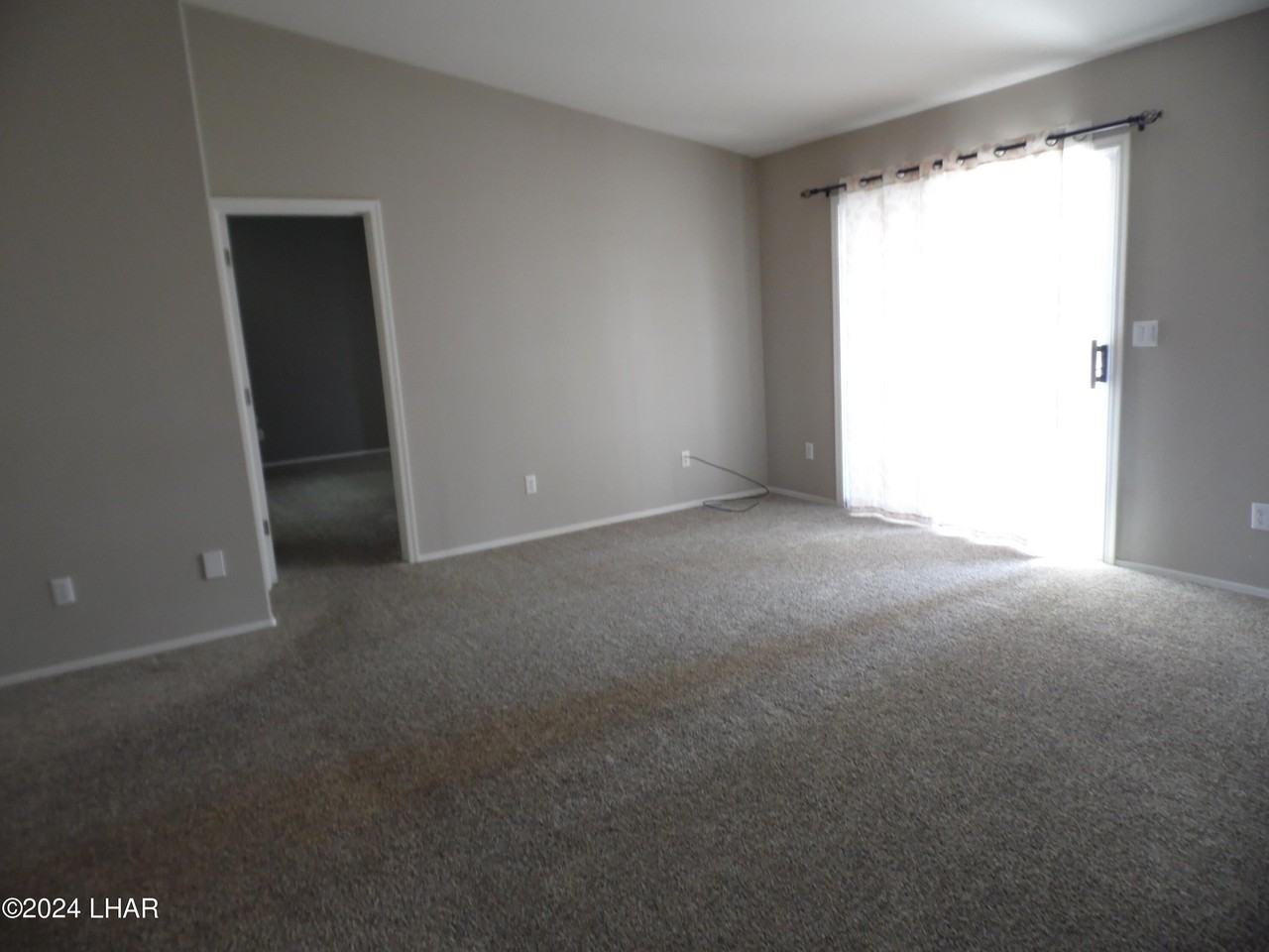 3490 Overland Dr - Photo 7 of 31