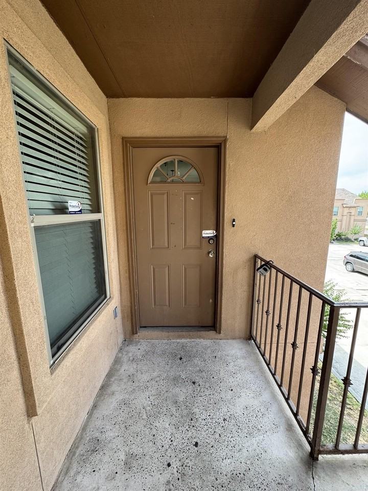 9809 Sterling #14 - Photo 3 of 33