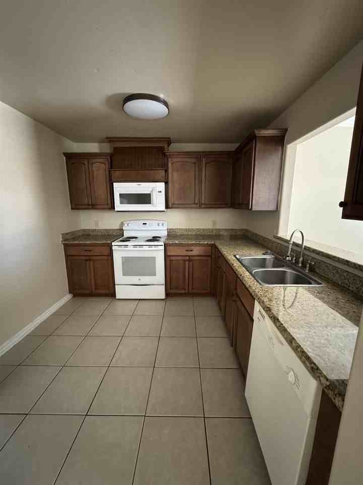 9809 Sterling #14 - Photo 7 of 33