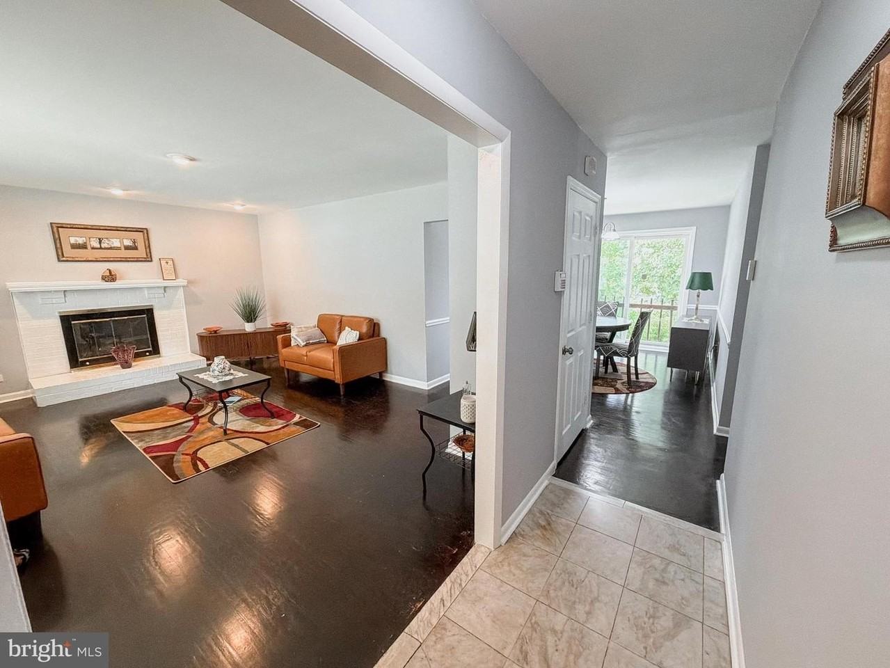 9222 Limestone Pl - Photo 7 of 31