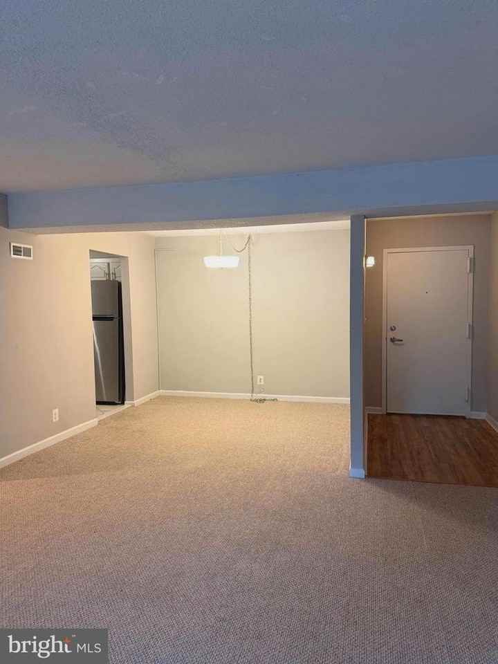 7640 Tremayne Pl - Photo 2 of 19