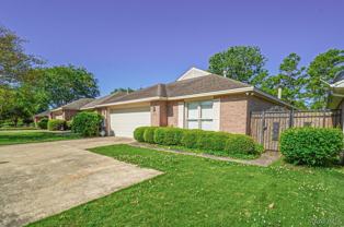 1424 Prairie Ln - Photo 1 of 1