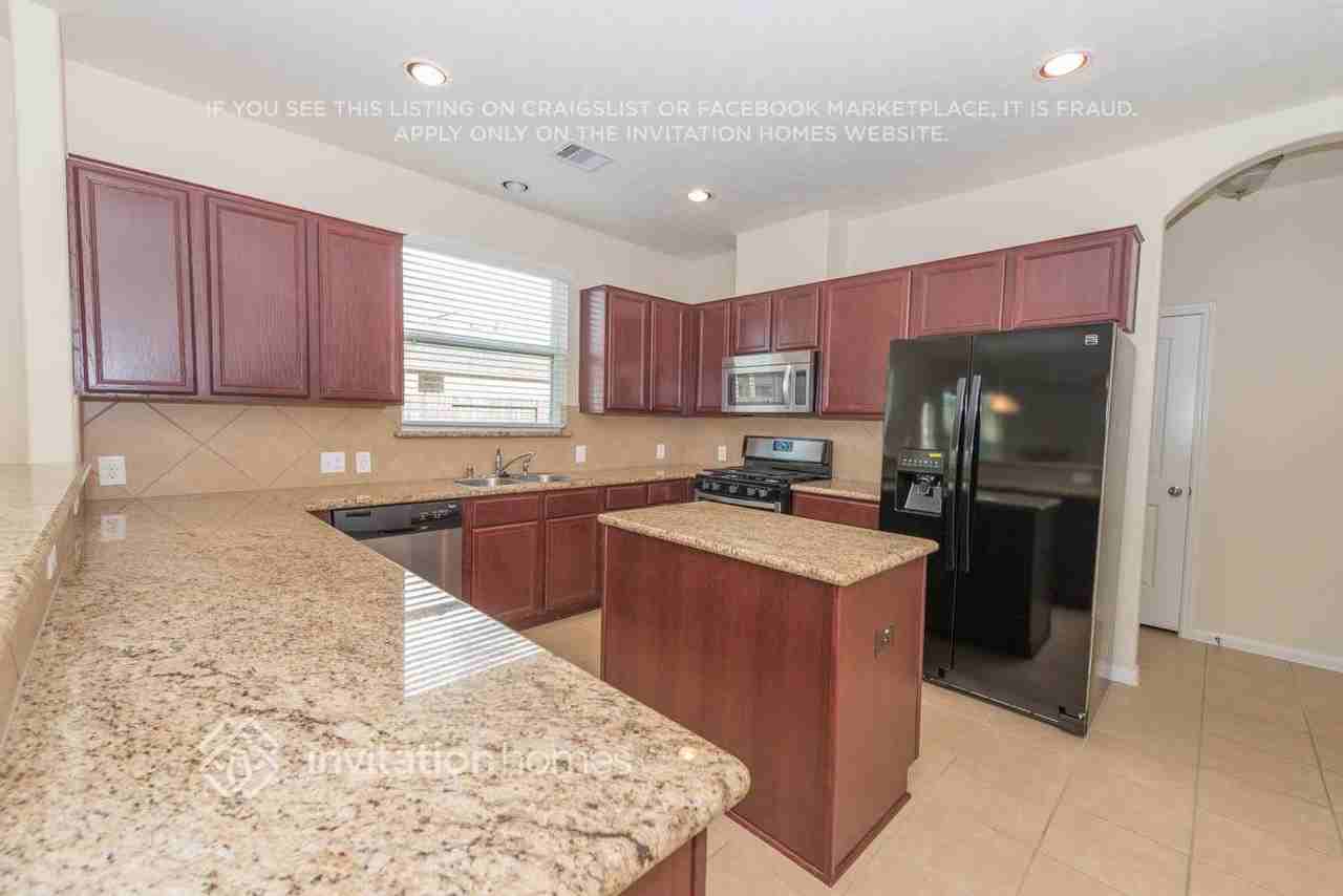 3330 Orchid Trace Dr - Photo 4 of 11