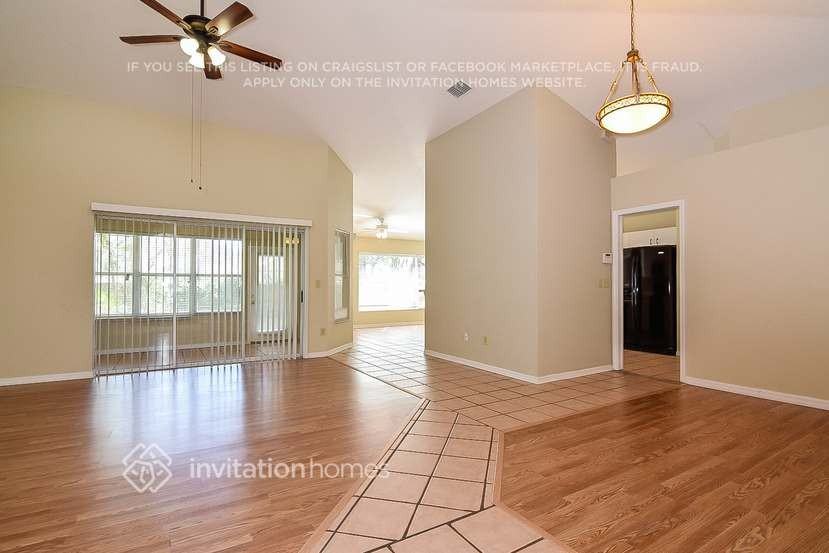 4011 Thackery Way - Photo 4 of 19
