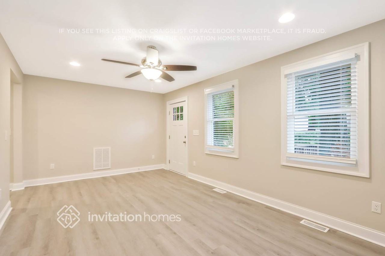 1625 Finchley Dr - Photo 6 of 20