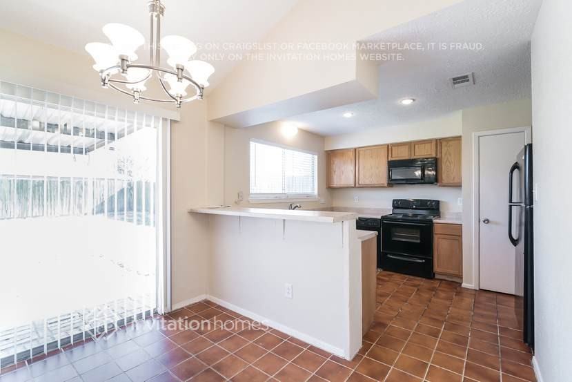 7230 Dew Mist Ln - Photo 6 of 21