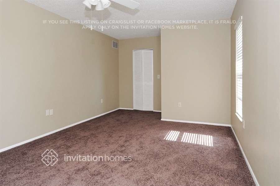 6906 20th Ave W - Photo 5 of 34