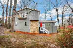 featured image of 1790 Blackwillow Dr