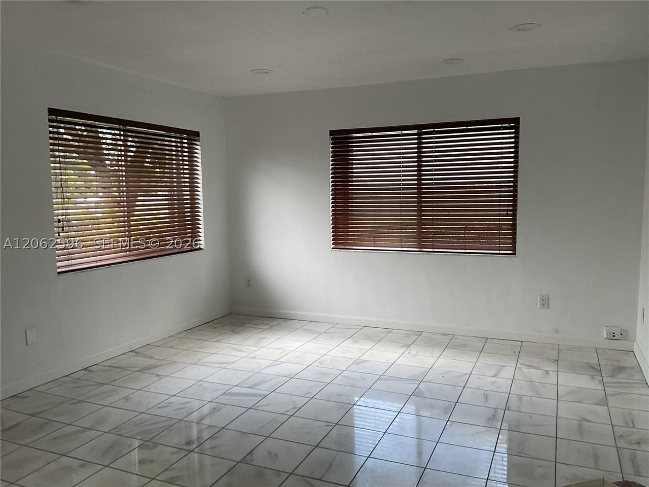 8830 Sw 200th St - Photo 3 of 19