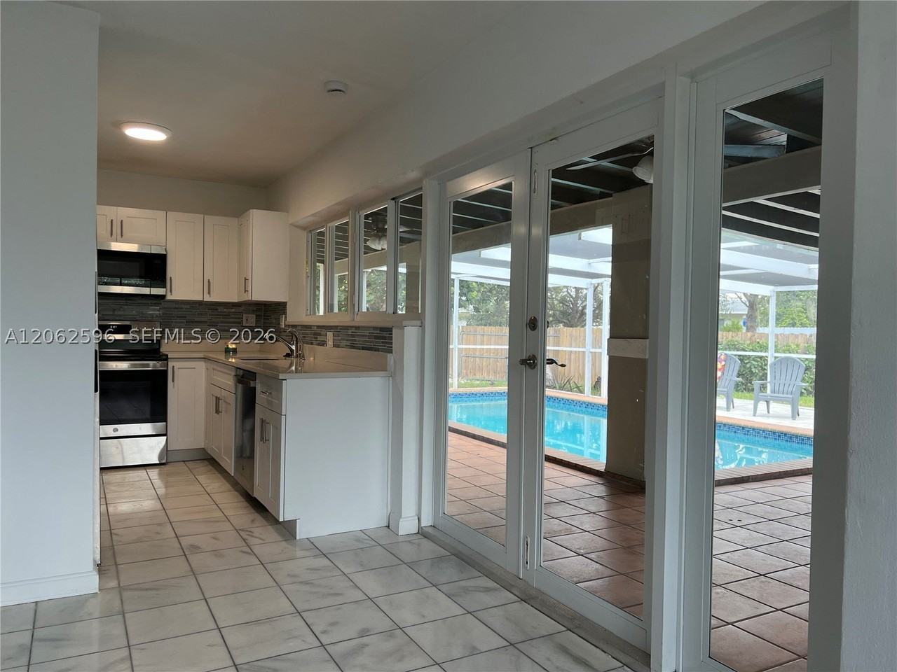8830 Sw 200th St - Photo 4 of 19