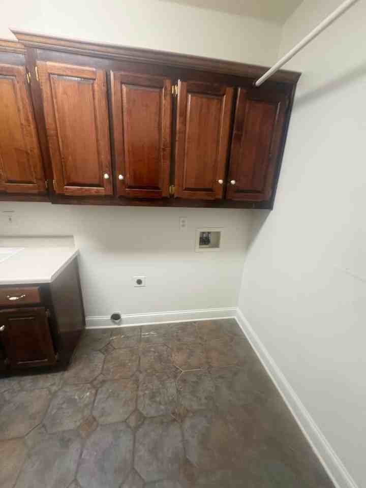 860 Streamside Dr #1 - Photo 4 of 31
