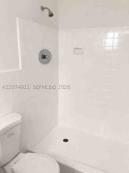 17830 Nw 14th Pl - Photo 5 of 7