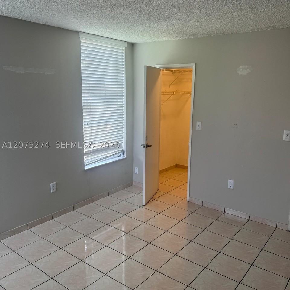 506 Nw 87th Ave #309 - Photo 7 of 15