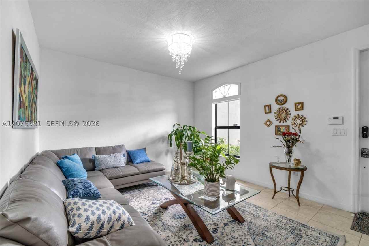 23715 Sw 114th Ct #1 - Photo 3 of 17