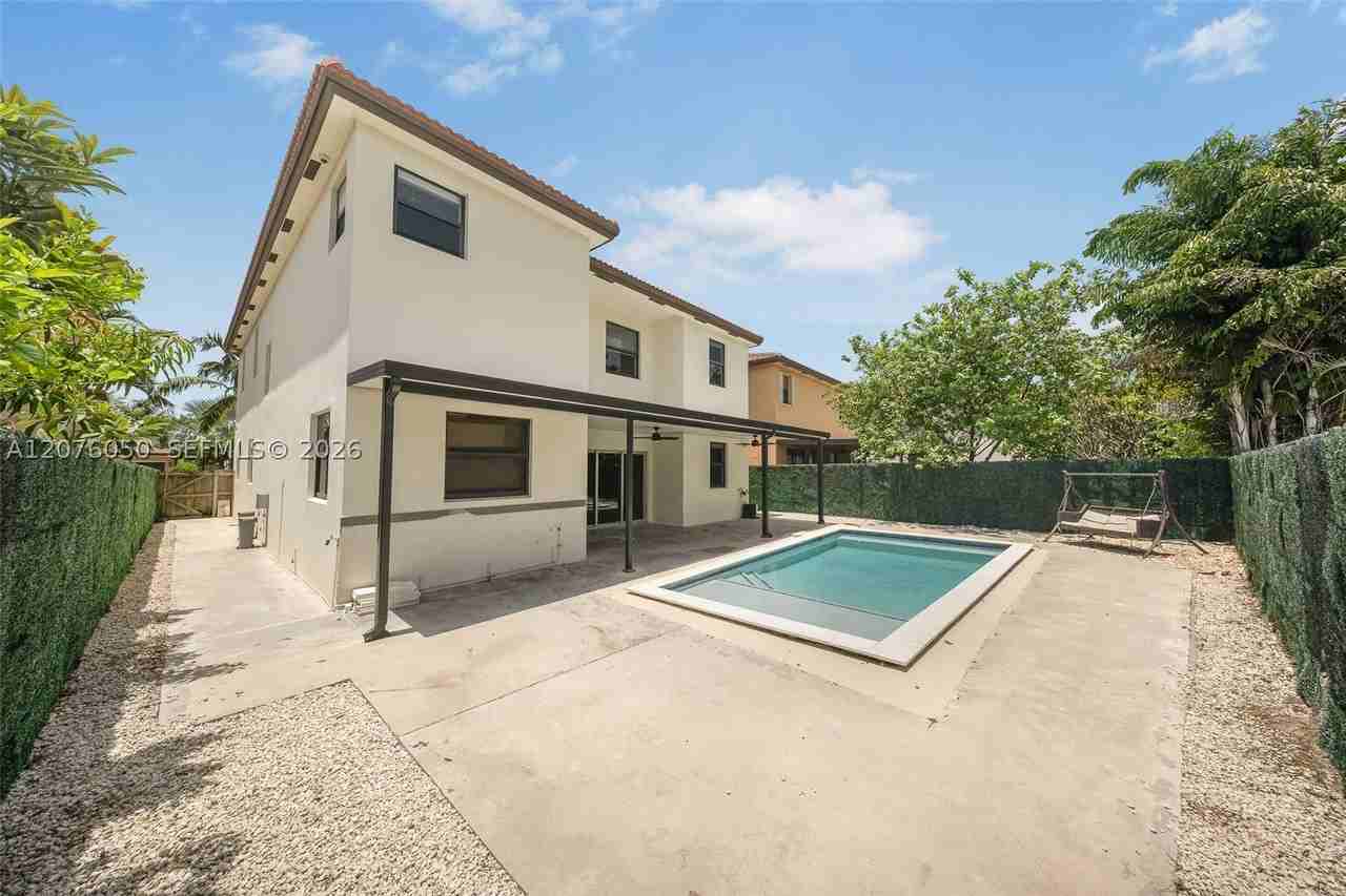 11731 Sw 234th St - Photo 6 of 50