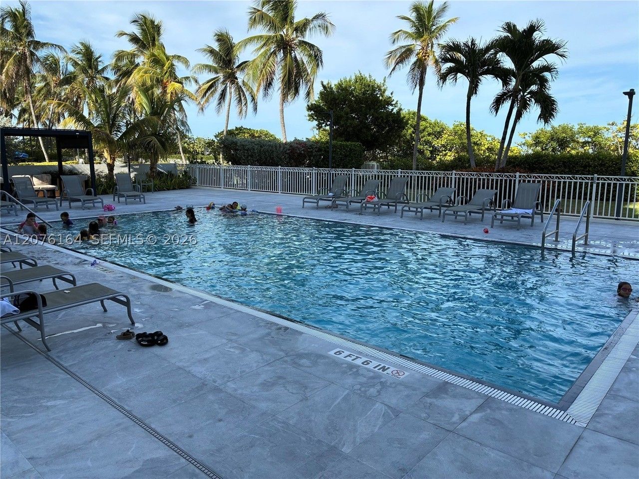 4301 Collins Ave #402 - Photo 3 of 12