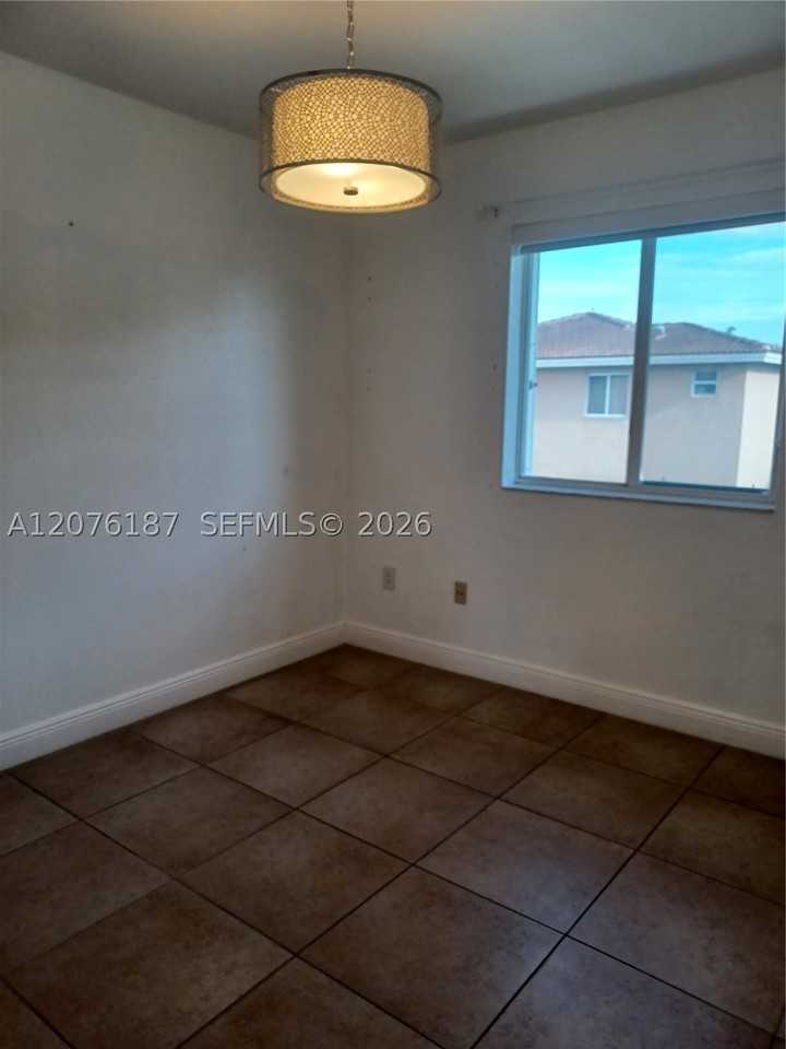12844 Sw 256th Ter #0 - Photo 6 of 7