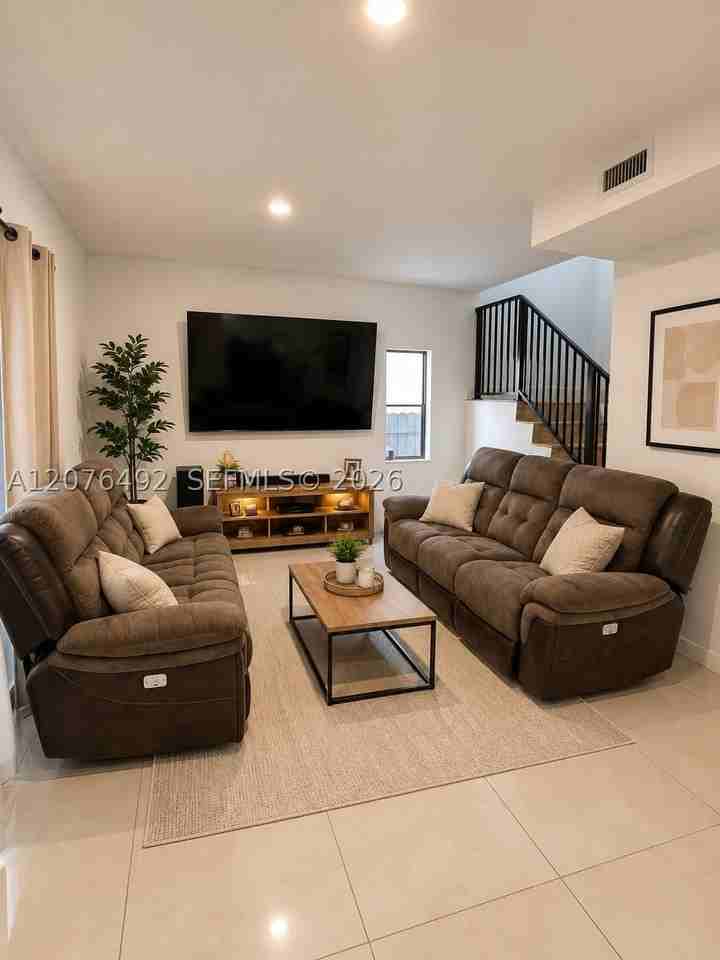 1361 Nw 2nd Ter #1361 - Photo 4 of 32