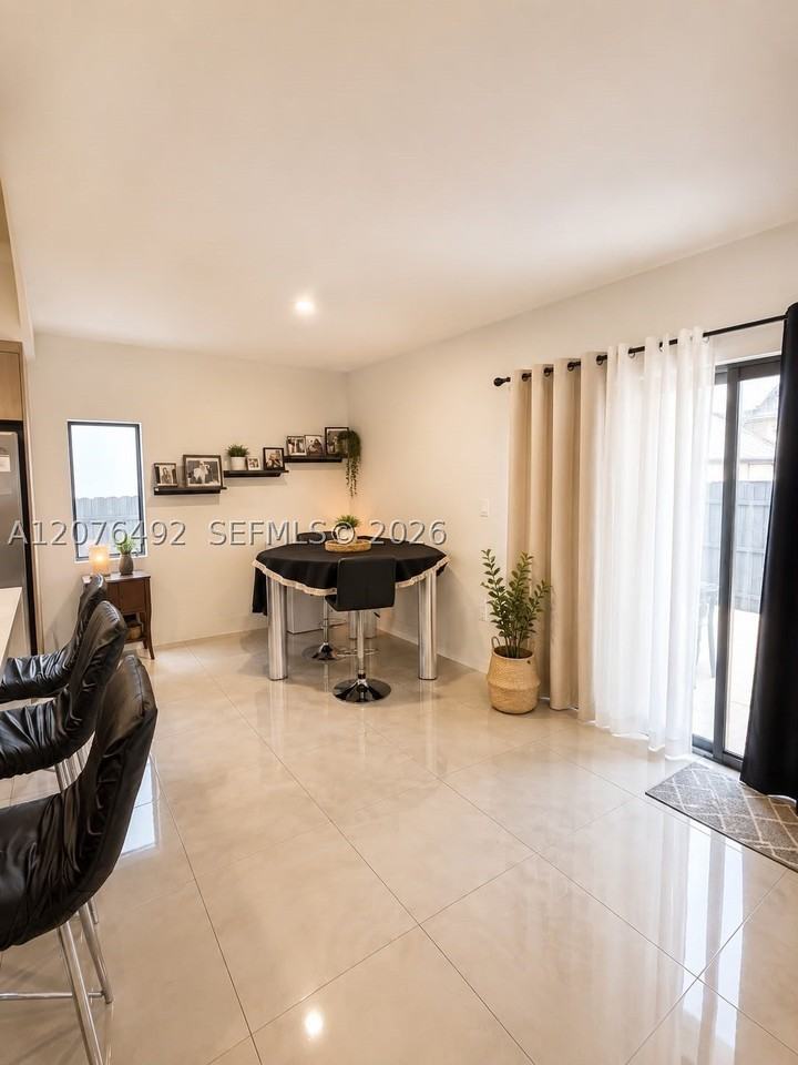 1361 Nw 2nd Ter #1361 - Photo 5 of 32