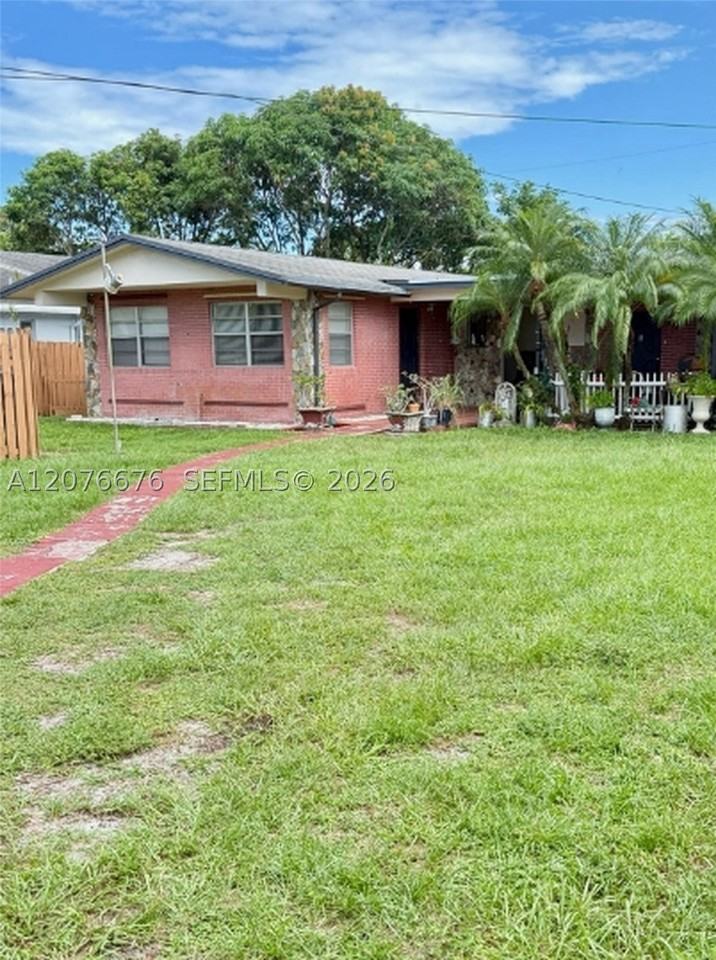 4088 Sw 51st St #C - Photo 3 of 19