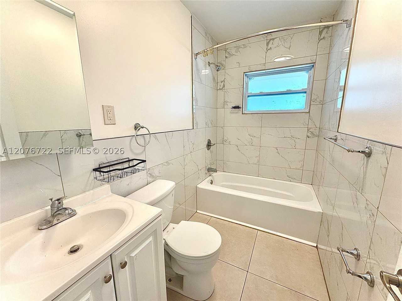 1711 Fillmore St #510 - Photo 5 of 7