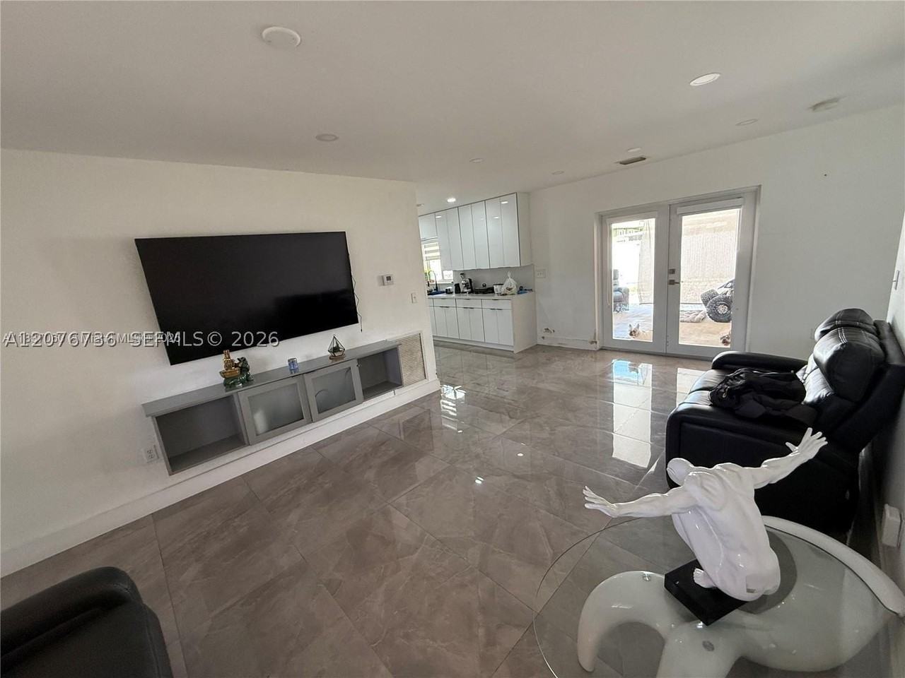 1710 Nw 154th St #1710 - Photo 5 of 18