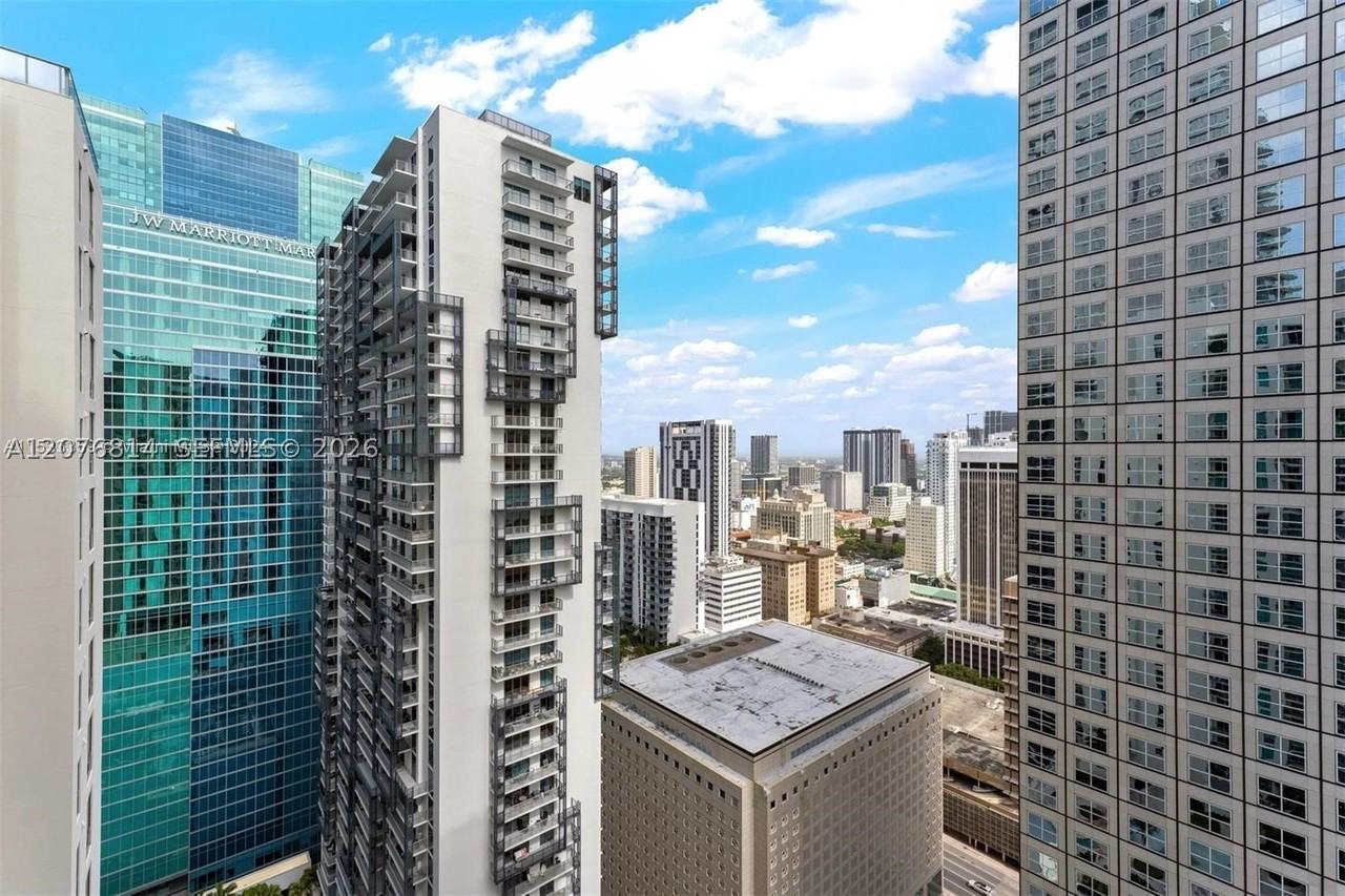 300 S Biscayne Blvd #T3407