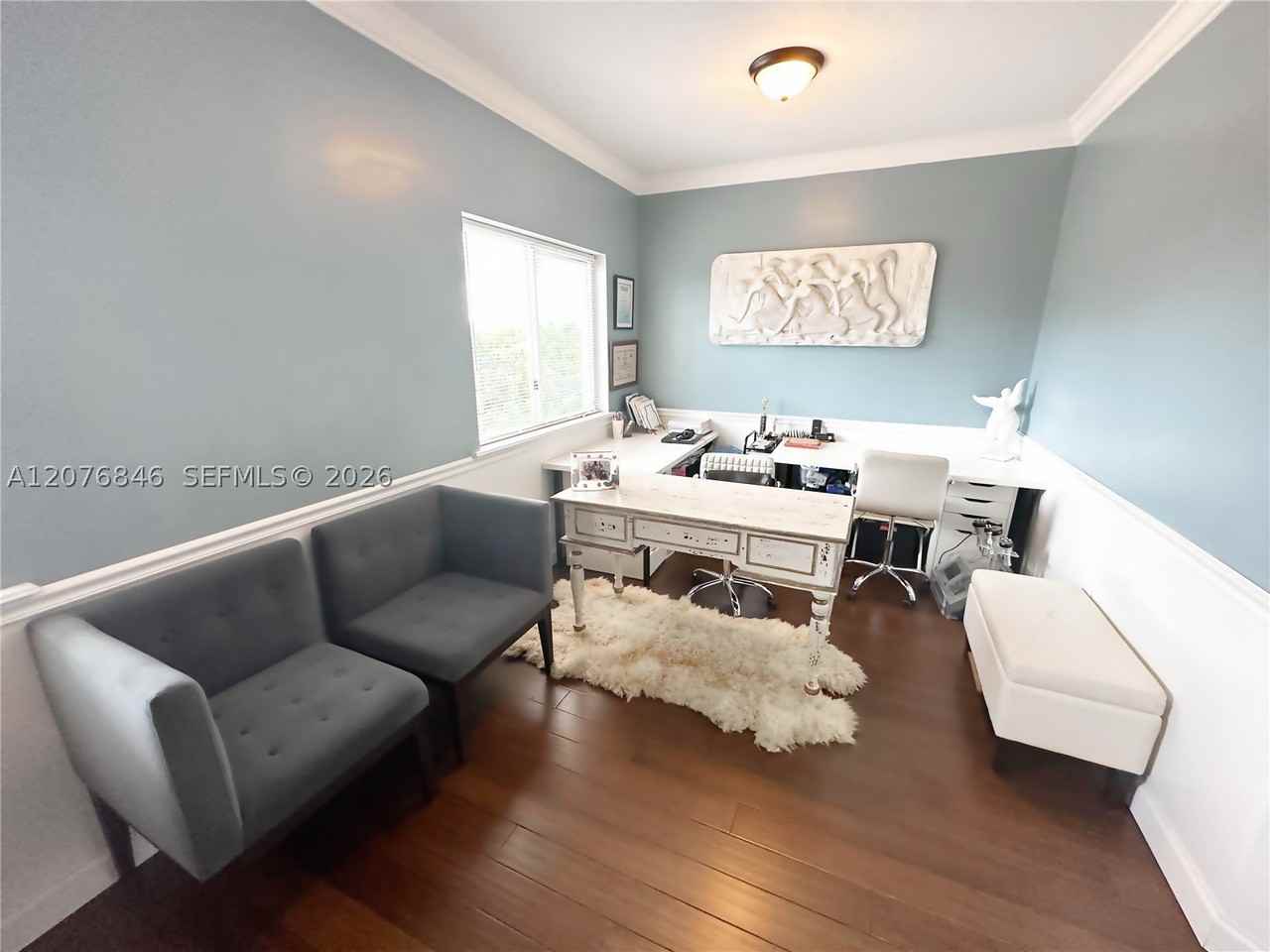 2105 Ne 38th Rd - Photo 2 of 42