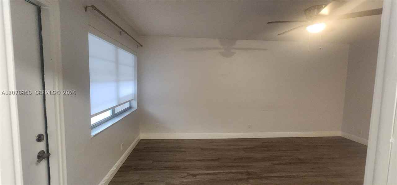 1555 N 12th Ct #8B - Photo 3 of 18