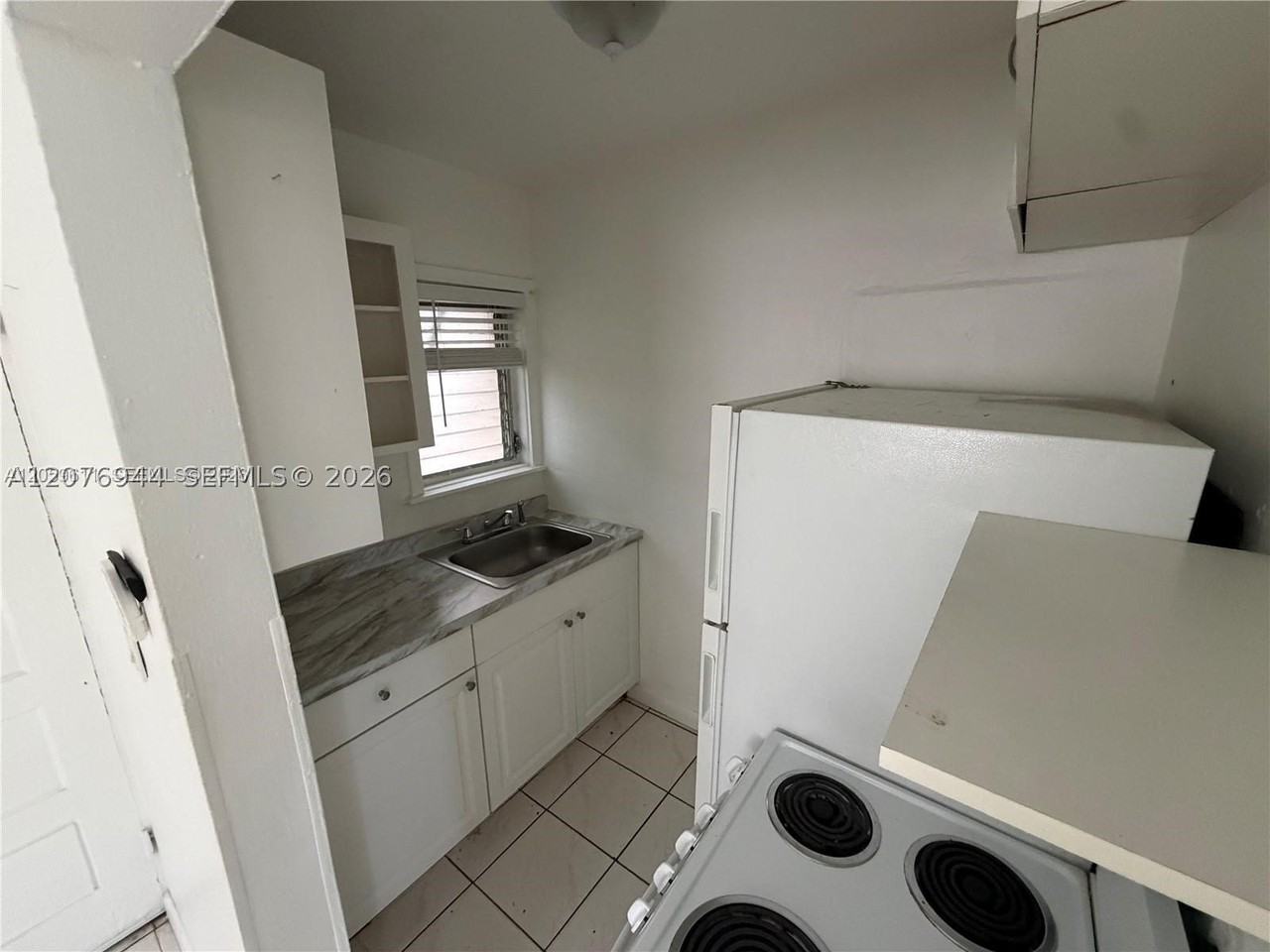 2430 Sw 25th Ter #3 - Photo 3 of 6