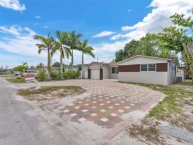 6525 Sw 18th St #6525 - Photo 1 of 1