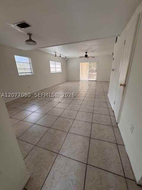 2192 Ne 171st St #1 - Photo 6 of 14