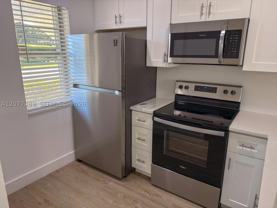 9937 Three Lakes Cir #14D - Photo 1 of 1