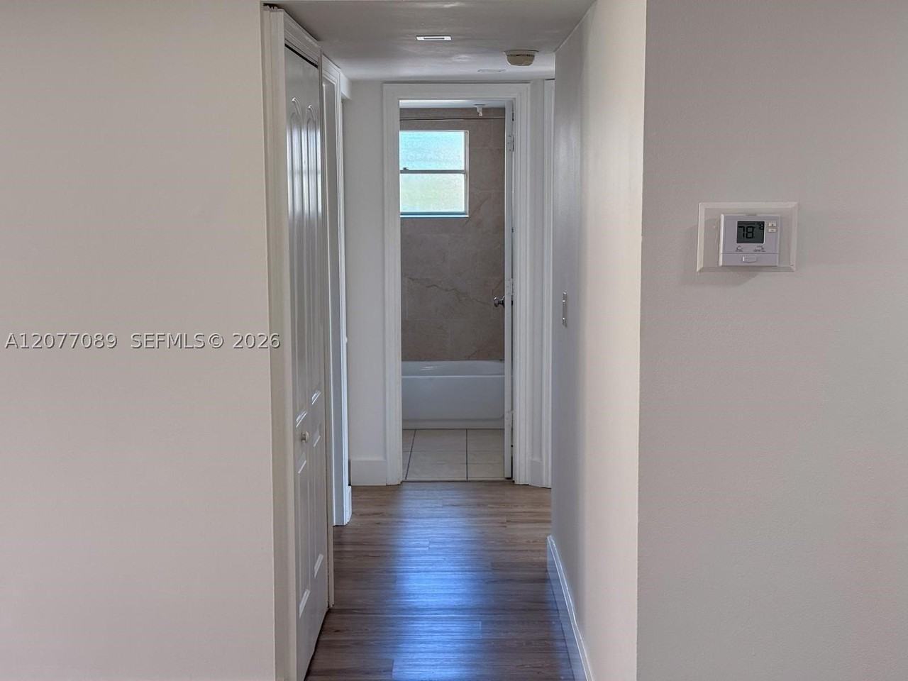 9937 Three Lakes Cir #14D - Photo 3 of 21