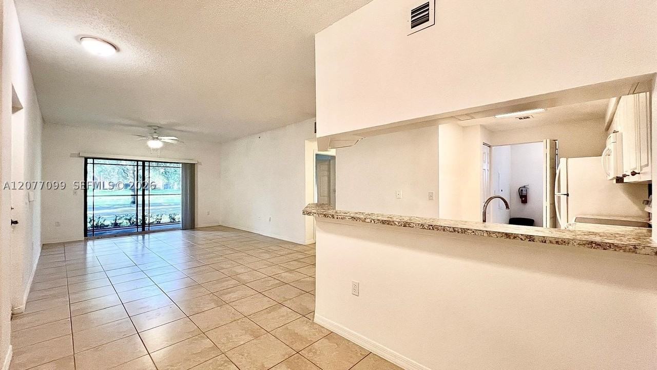 3021 Alcazar Pl #101 - Photo 3 of 20