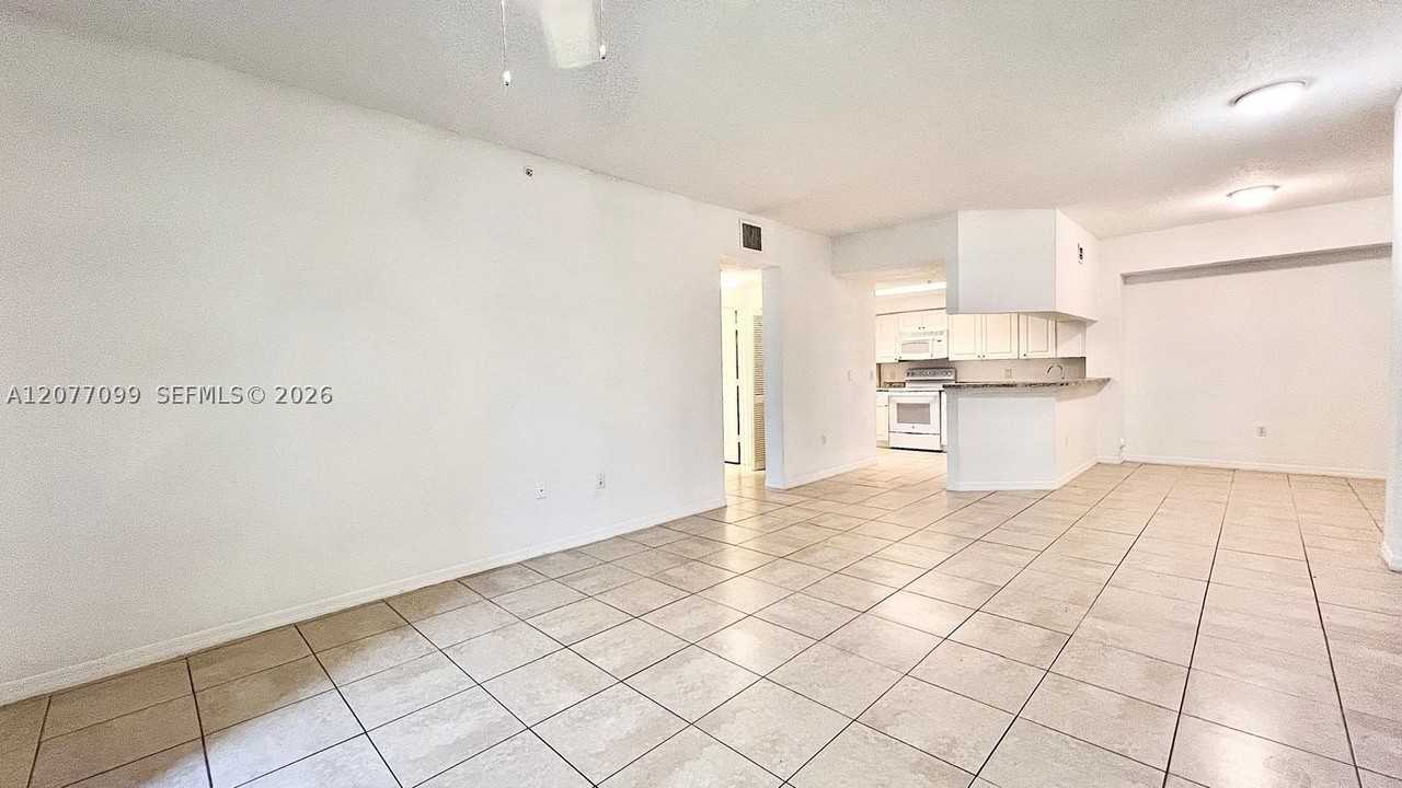 3021 Alcazar Pl #101 - Photo 4 of 20