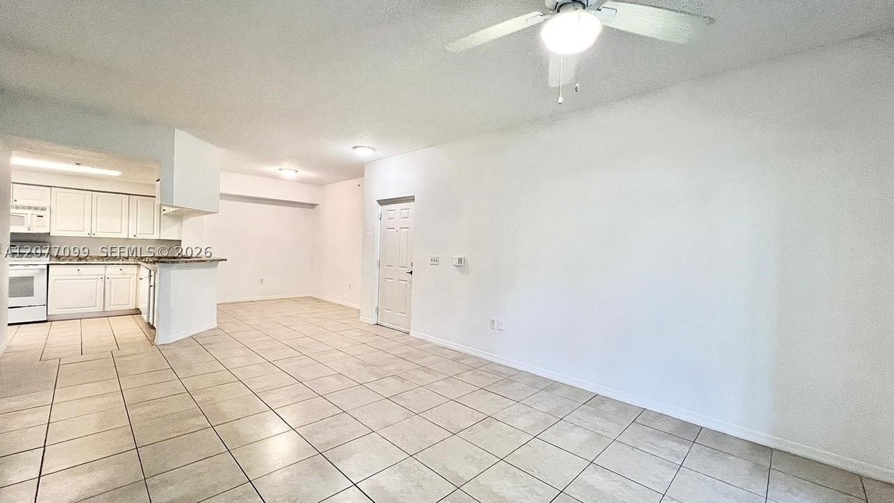 3021 Alcazar Pl #101 - Photo 5 of 20