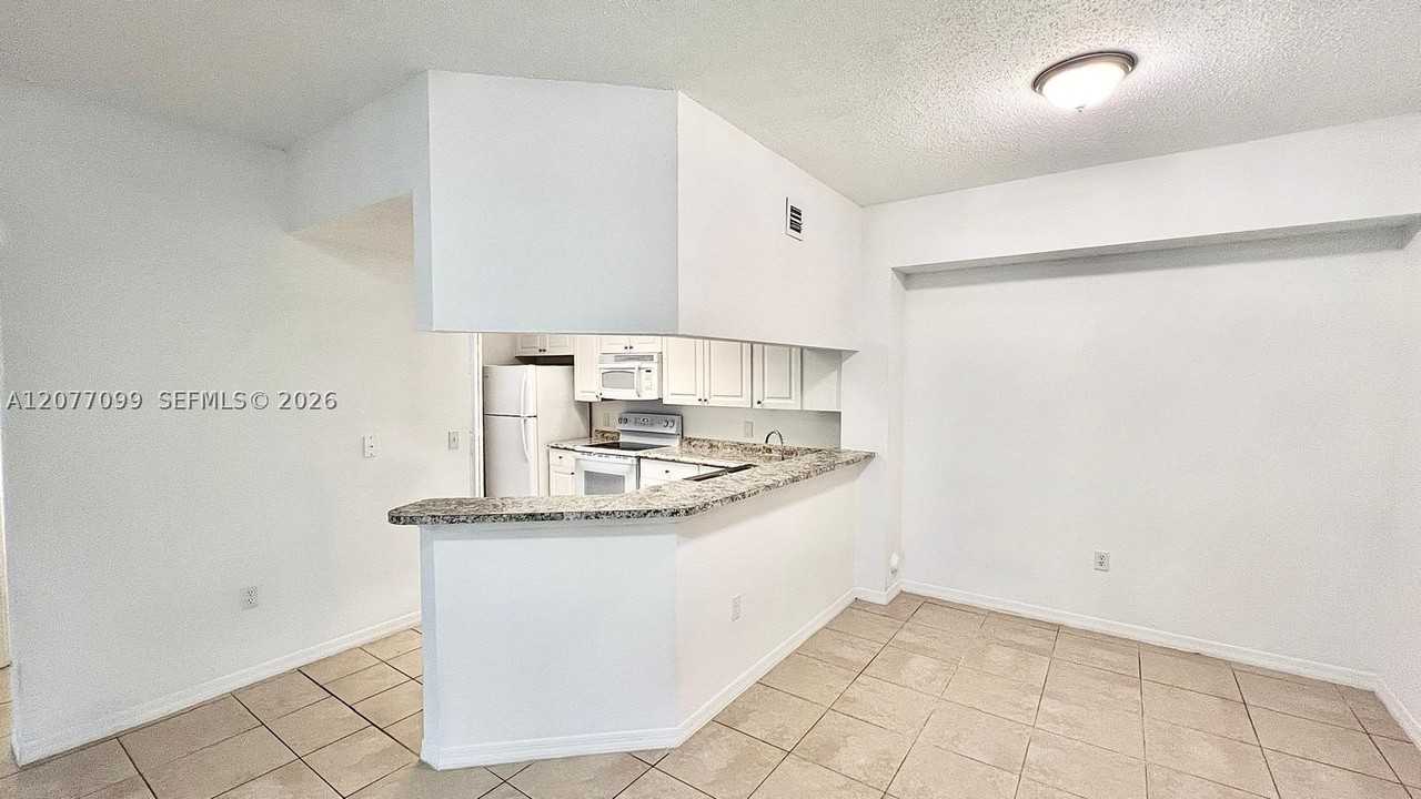 3021 Alcazar Pl #101 - Photo 6 of 20