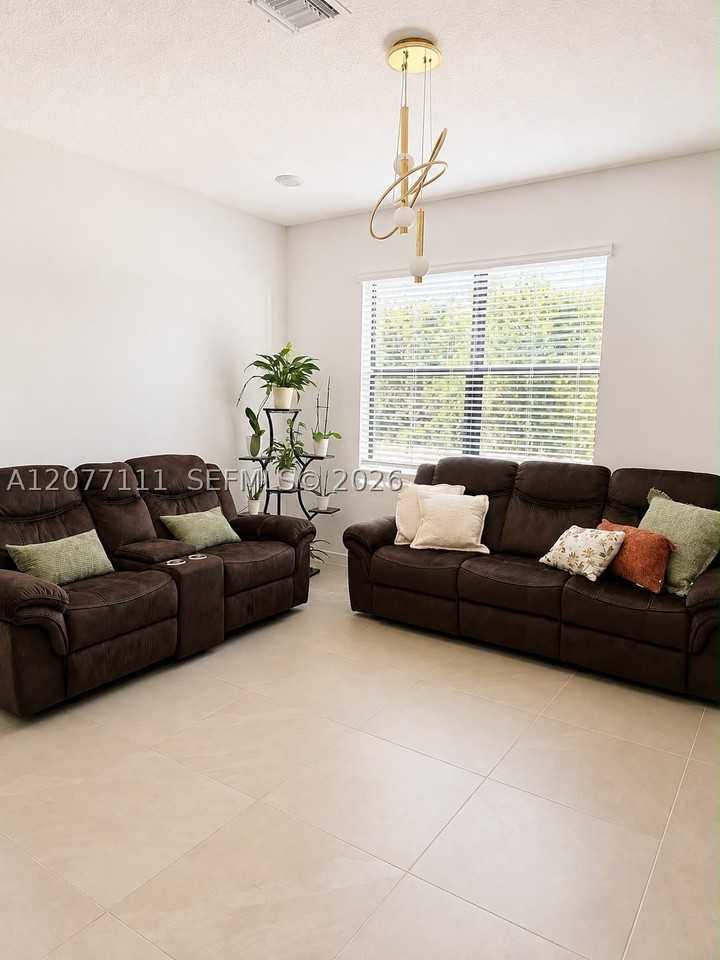 8740 Sw Kanner Oaks Dr - Photo 6 of 17