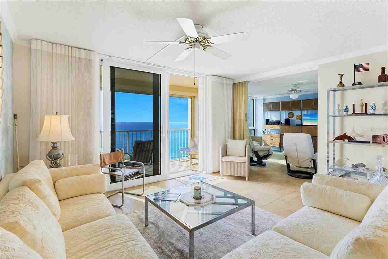 4485 Gulf Of Mexico Dr #PH2 - Photo 4 of 39