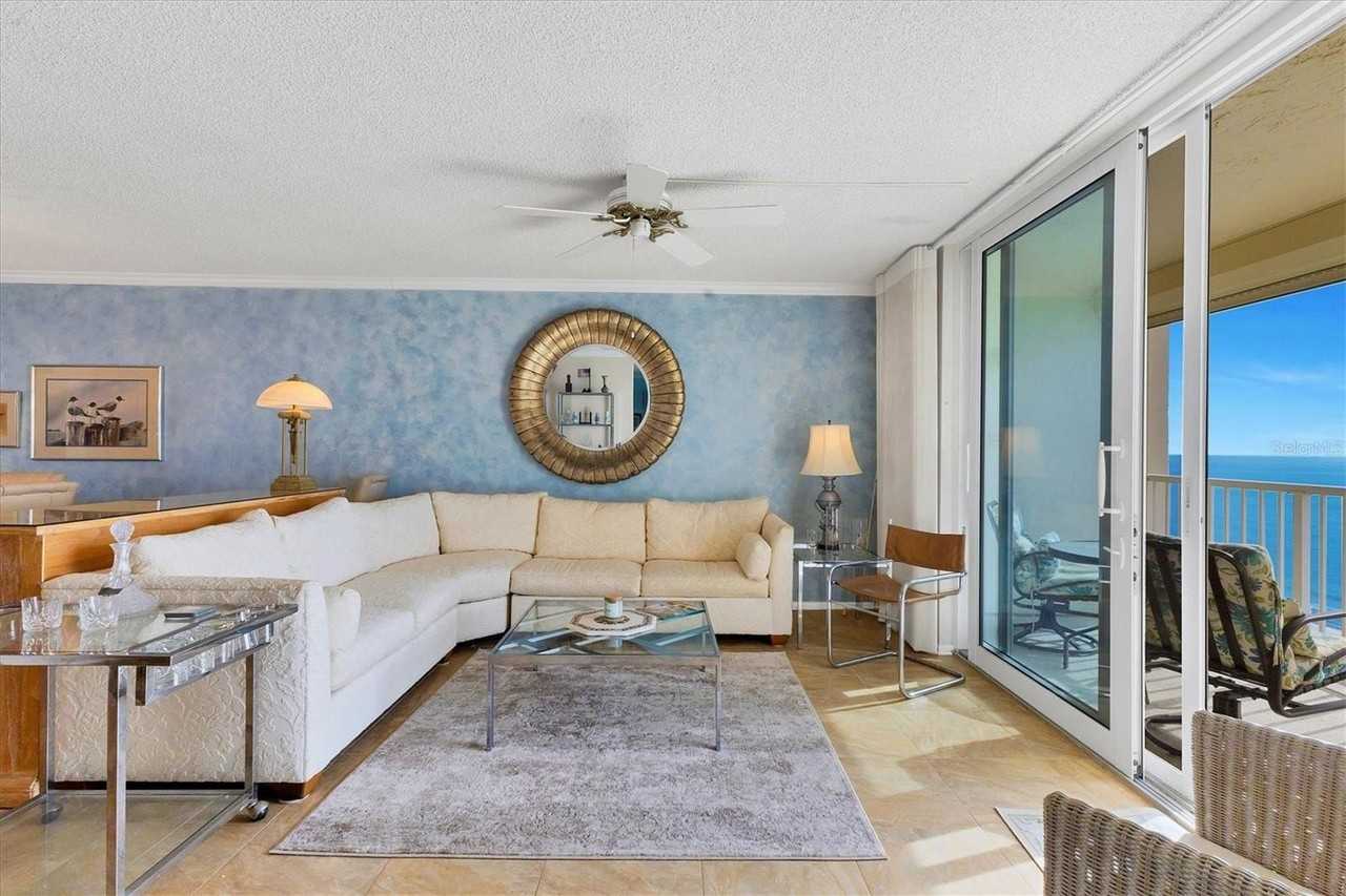 4485 Gulf Of Mexico Dr #PH2 - Photo 5 of 39