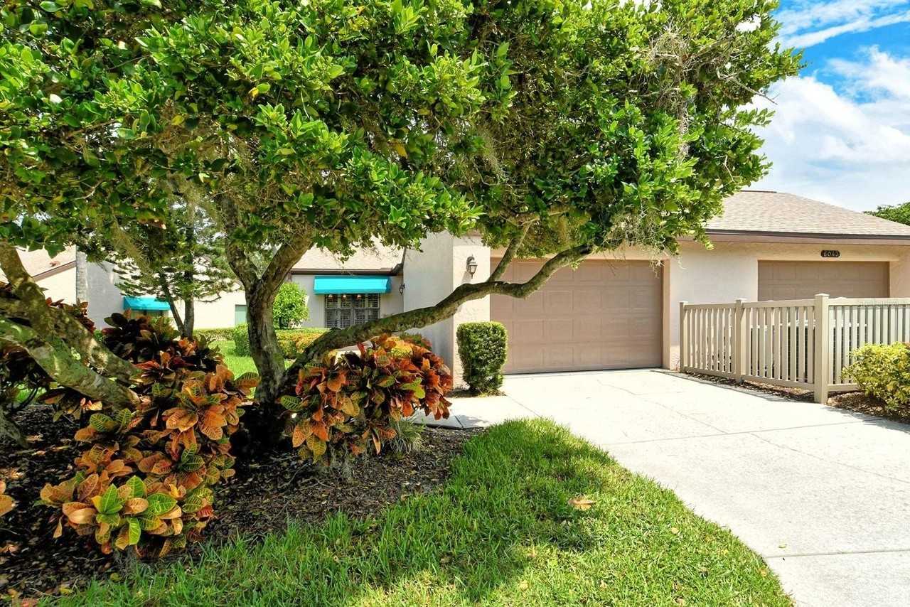 6041 Clubside Dr #6041 - Photo 2 of 50