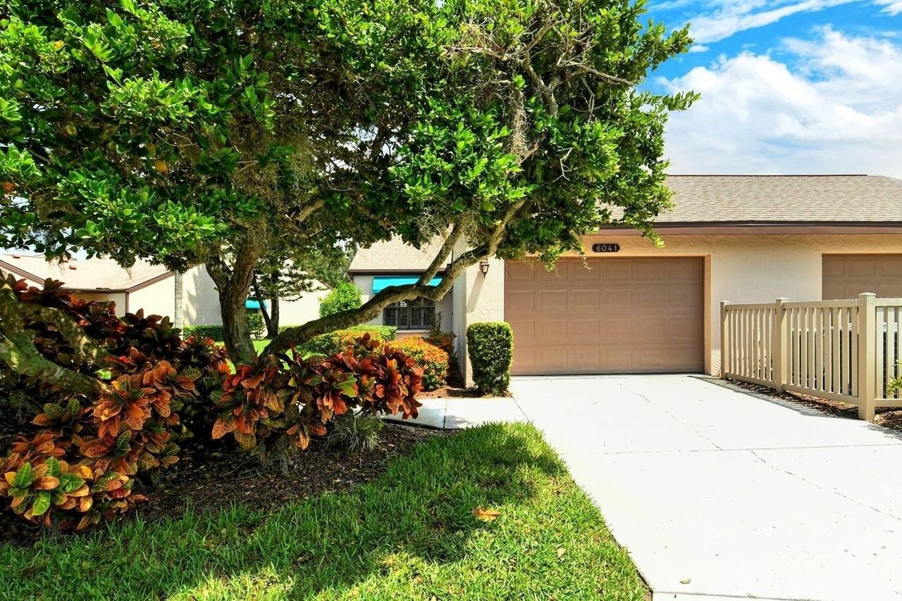 6041 Clubside Dr #6041 - Photo 3 of 50