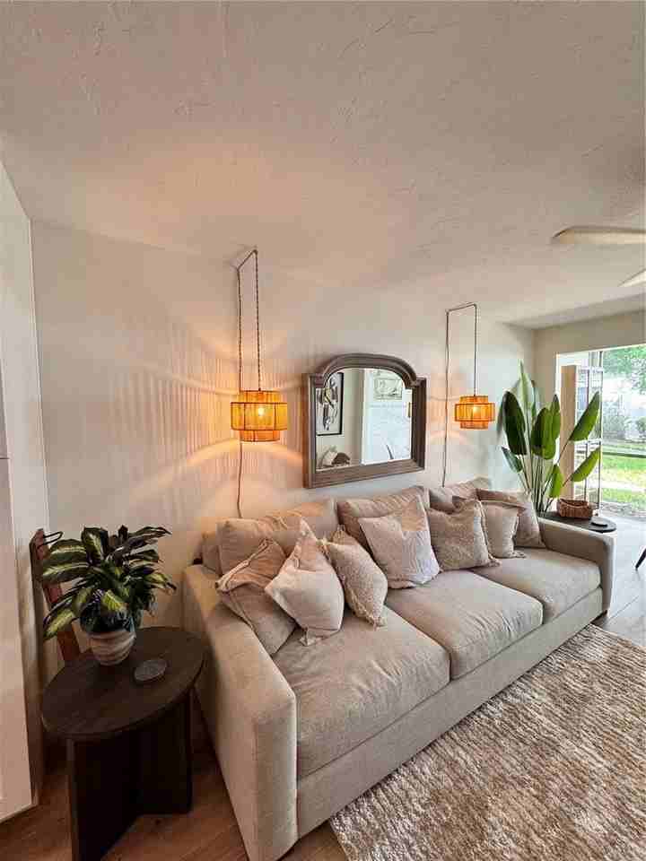 5623 Midnight Pass Rd #615 - Photo 6 of 21