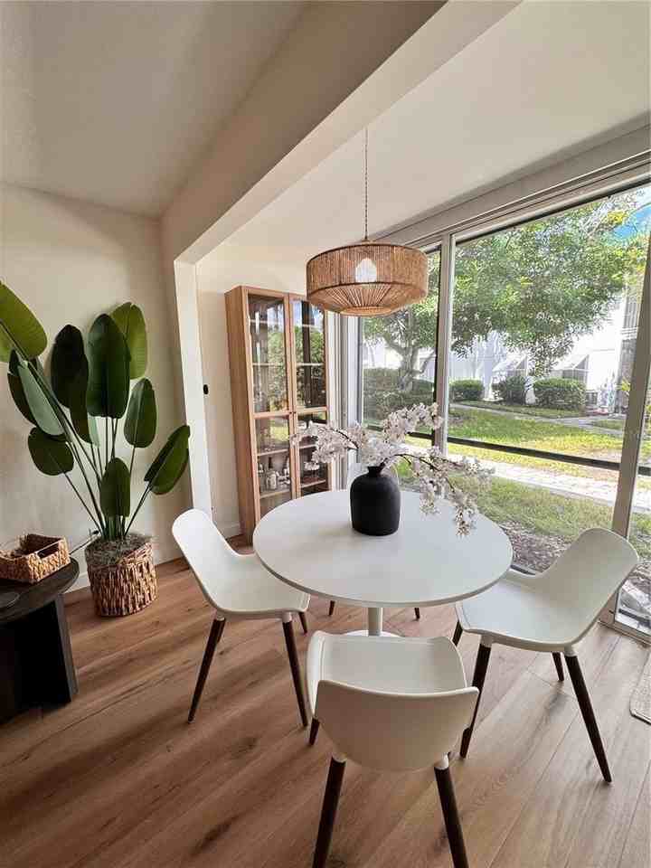 5623 Midnight Pass Rd #615 - Photo 7 of 21