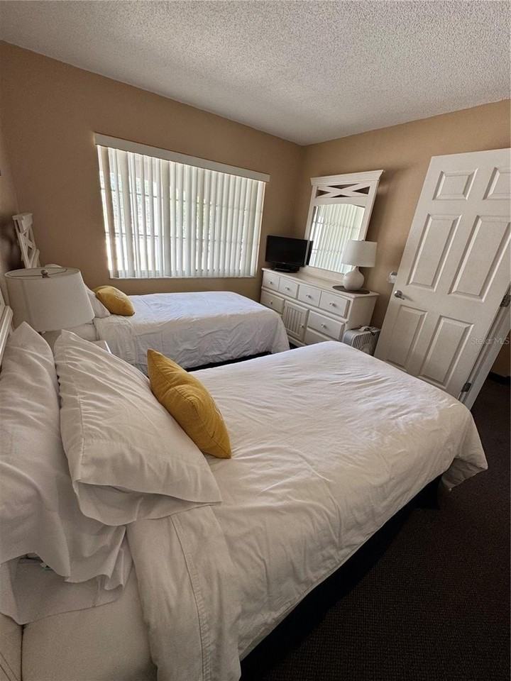 4457 45th Ave W #211 - Photo 5 of 20
