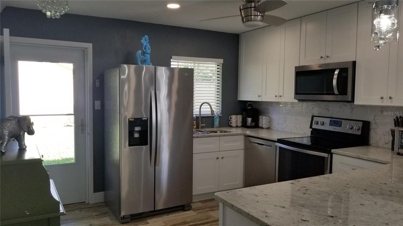 2772 Woodgate Ln #28 - Photo 4 of 25