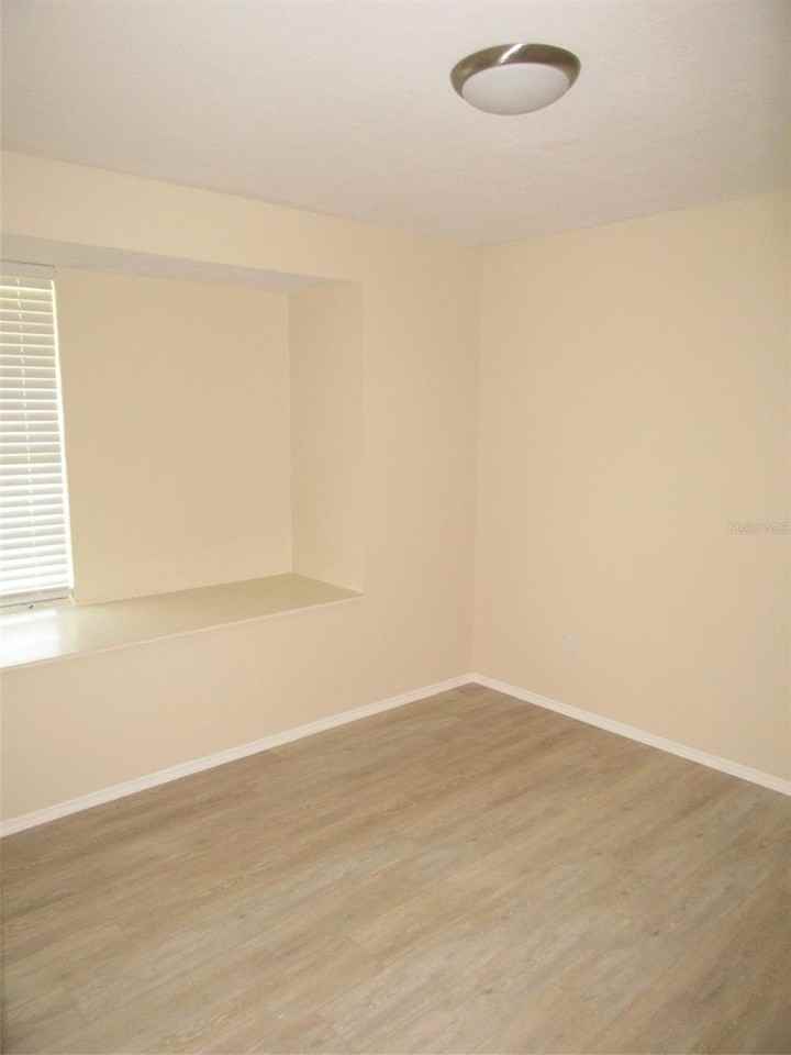 23029 Alabaster Ave - Photo 6 of 15