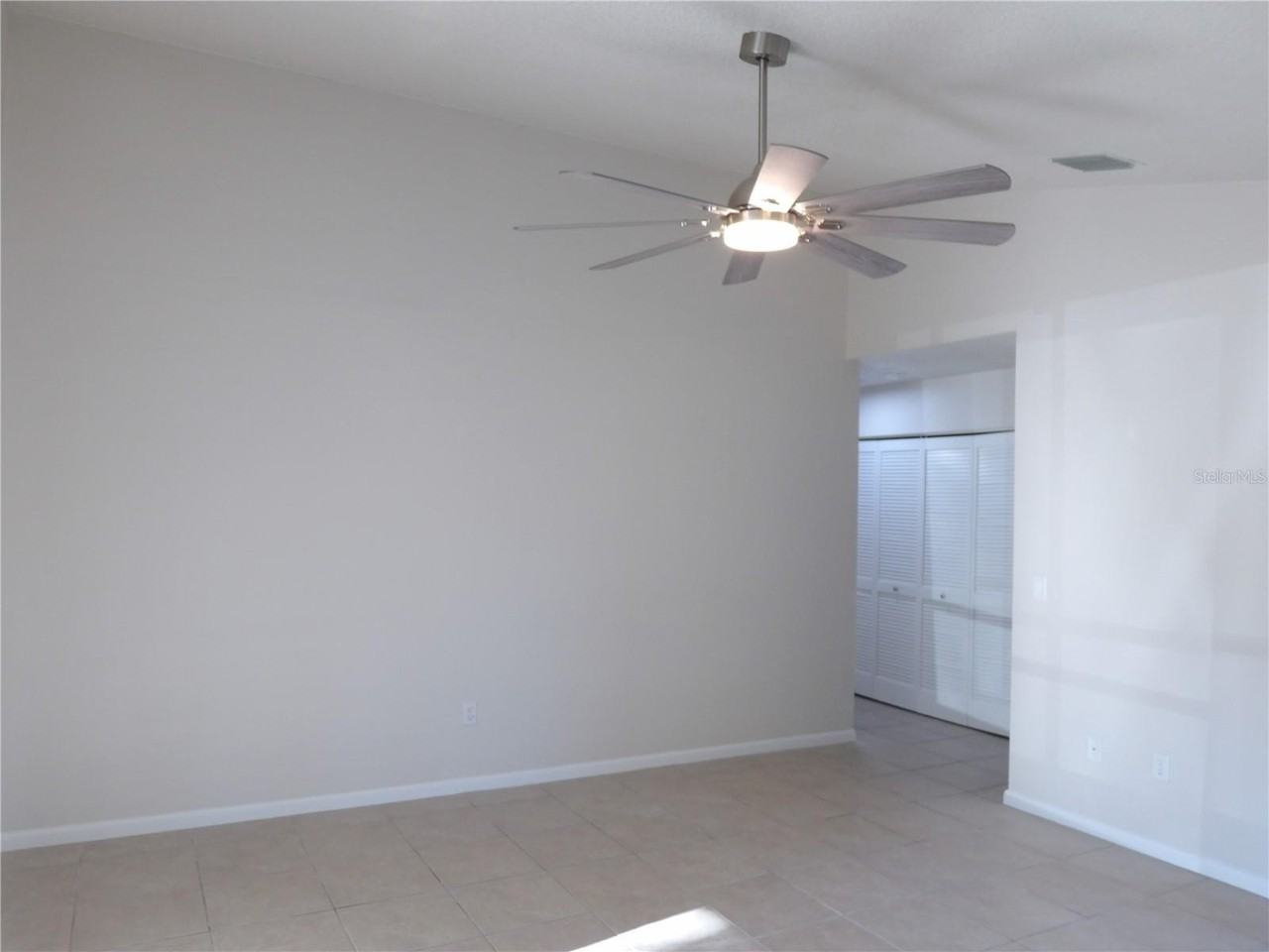 75 Wellwood Ln #A - Photo 3 of 21