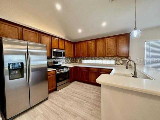 33356 Irongate Dr - Photo 2 of 16